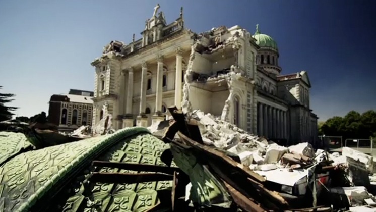 A total of 185 people died, predominantly from the February 2011 quake, and over 6,600 were injured. The events also led to a significant population decrease in Christchurch as residents migrated. 
