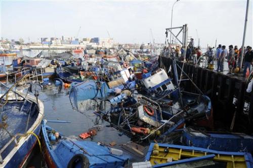 The 2014 Iquique earthquake (Mw 8.1–8.2) in Chile resulted in 11 deaths and 209 injuries. It caused damage to approximately 8,300 homes. Tsunami waves caused localized flooding, and 293 prisoners escaped due to a collapsed wall.